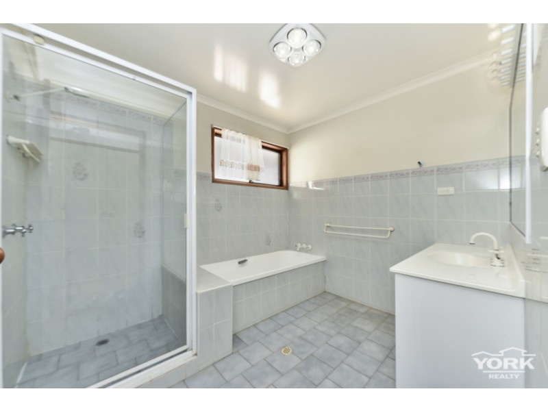 794 Boundary Street, Glenvale QLD 4350