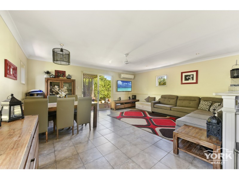2/14a Hume Street, North Toowoomba QLD 4350