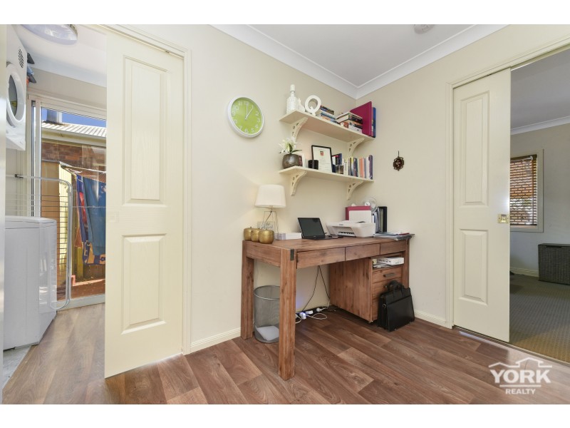 2/14a Hume Street, North Toowoomba QLD 4350