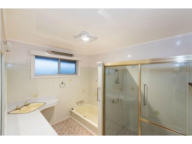 7 Maker Street, Rangeville QLD 4350