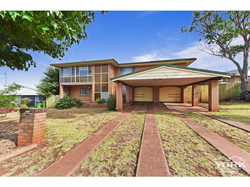 14 Clive Crescent, Darling Heights QLD 4350