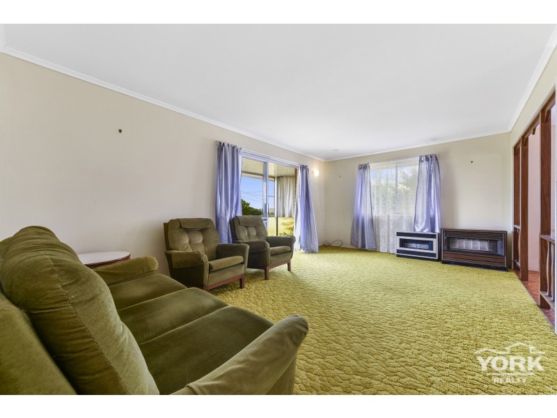 14 Clive Crescent, Darling Heights QLD 4350