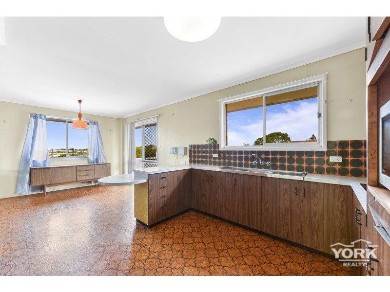 14 Clive Crescent, Darling Heights QLD 4350