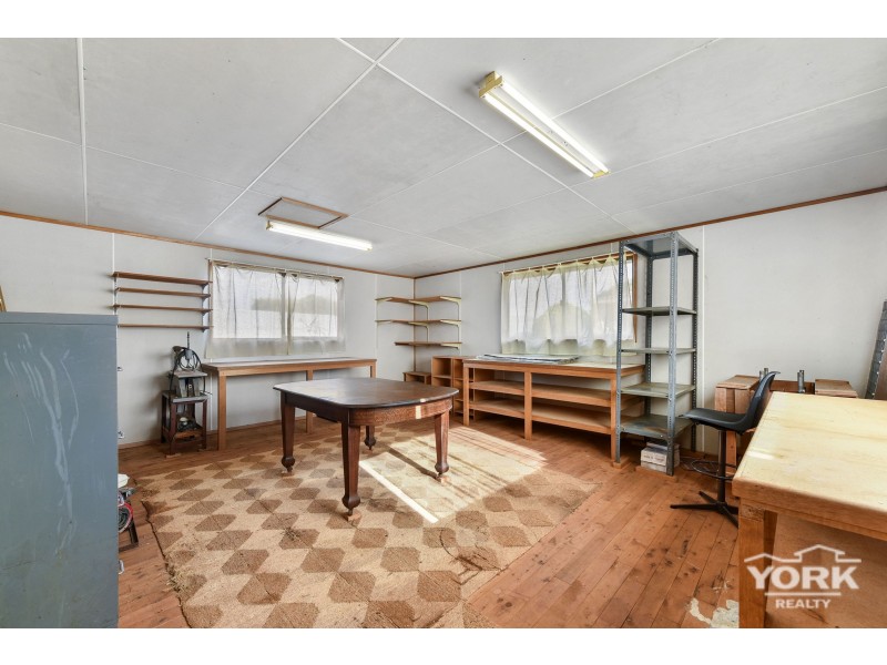 14 Clive Crescent, Darling Heights QLD 4350