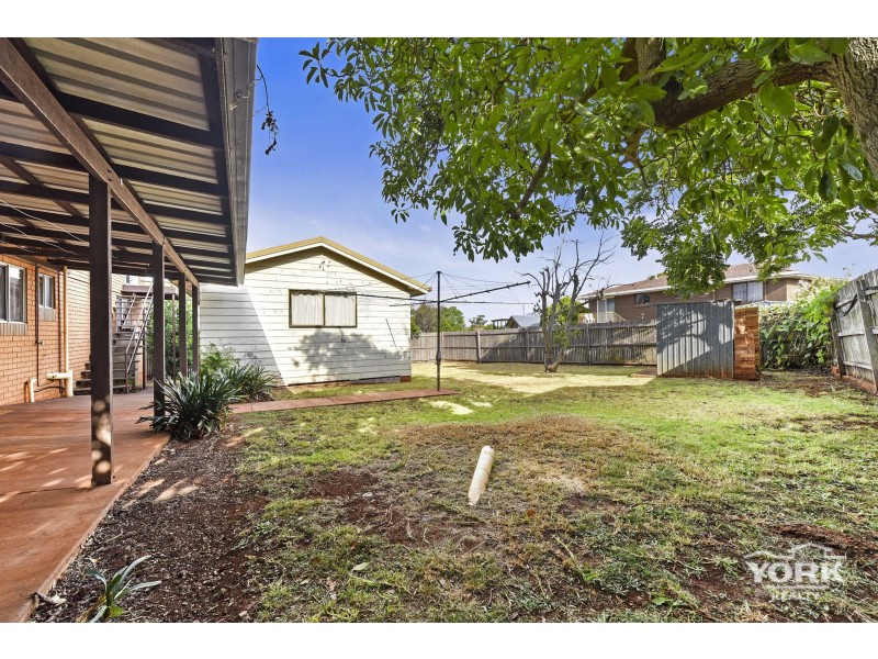 14 Clive Crescent, Darling Heights QLD 4350