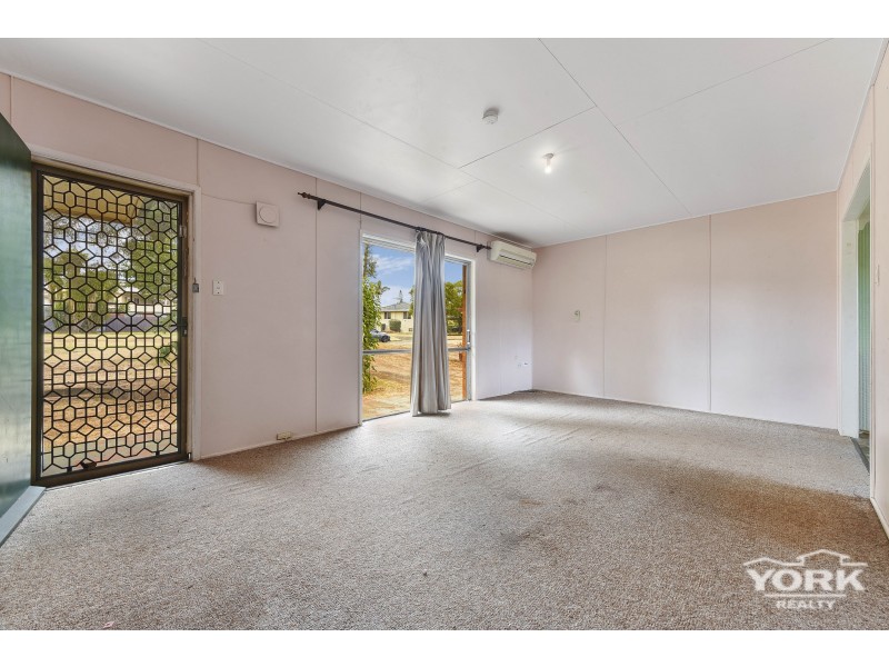 3 Teesdale Avenue, Newtown QLD 4350