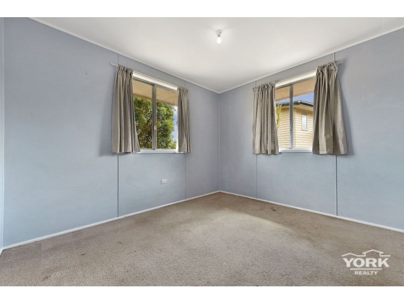 3 Teesdale Avenue, Newtown QLD 4350