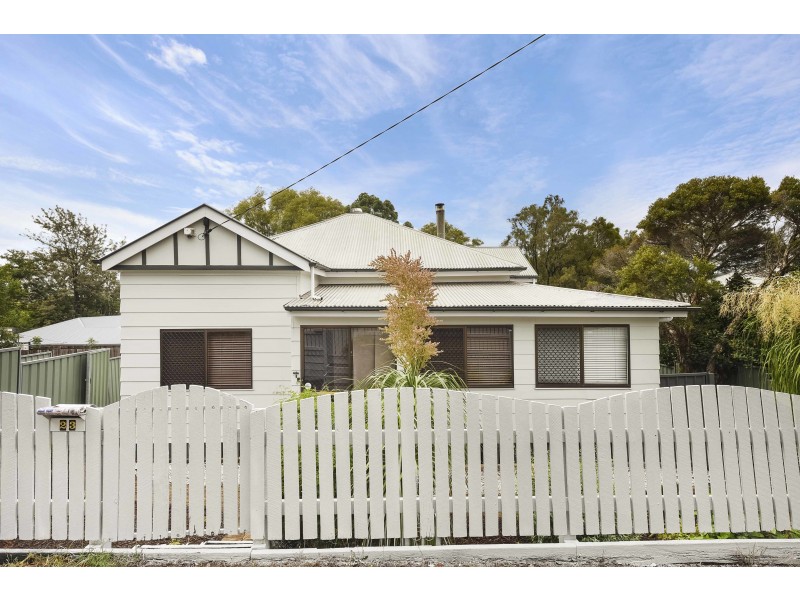 23 Christmas Street, North Toowoomba QLD 4350