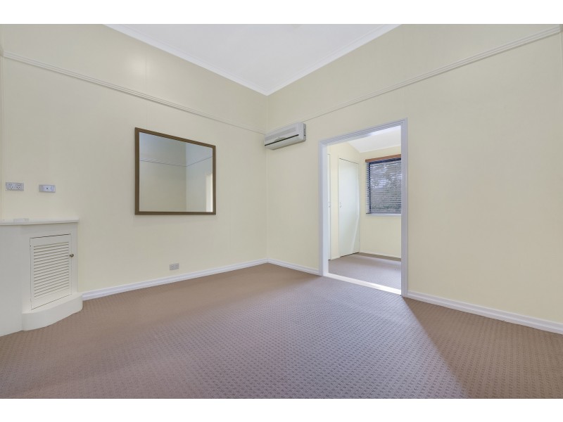 23 Christmas Street, North Toowoomba QLD 4350