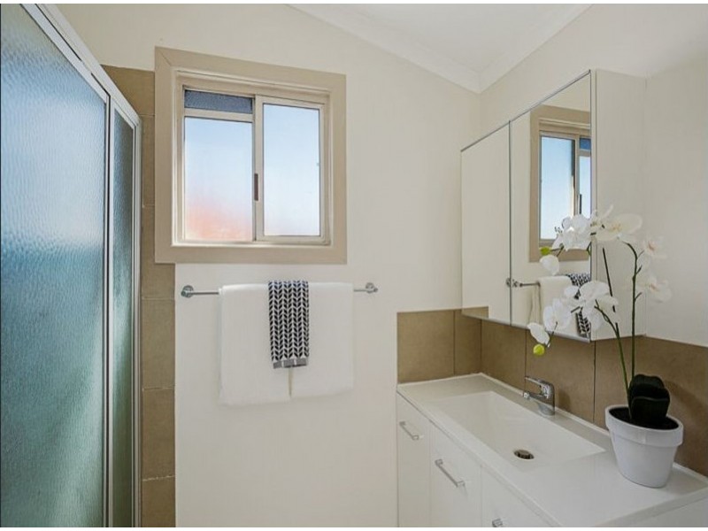 9 Kelfield Street, North Toowoomba QLD 4350