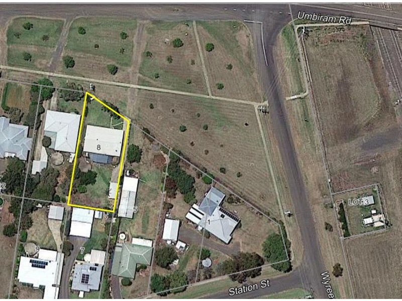 8 Umbiram Road, Wyreema QLD 4352