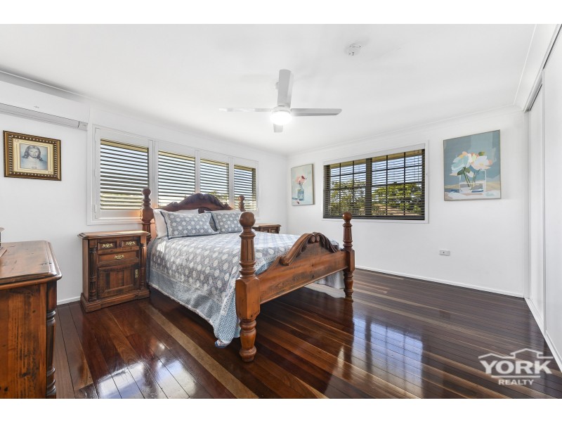 17 Sardon Street, Centenary Heights QLD 4350