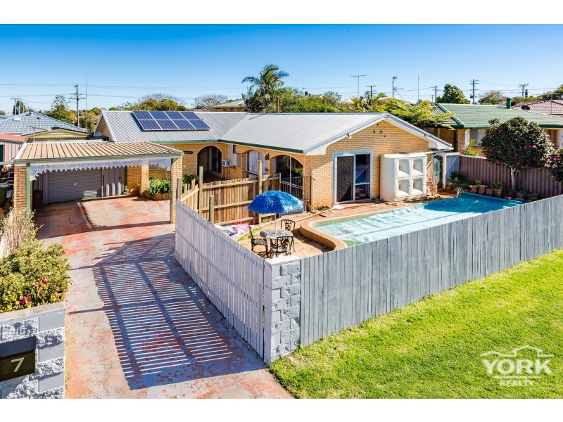 7 Sprott Street, Wilsonton QLD 4350