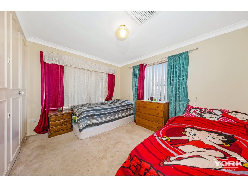 7 Sprott Street, Wilsonton QLD 4350