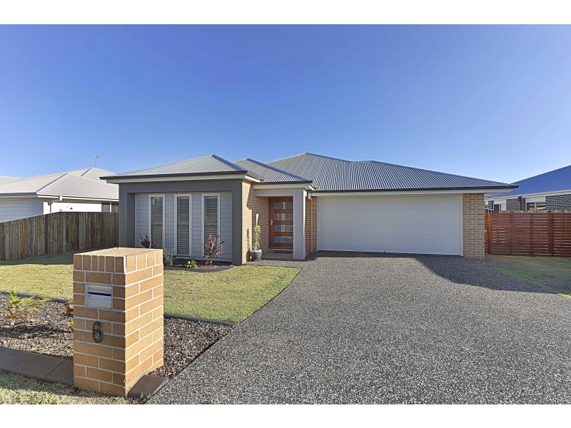 6 McGee Drive, Kearneys Spring QLD 4350