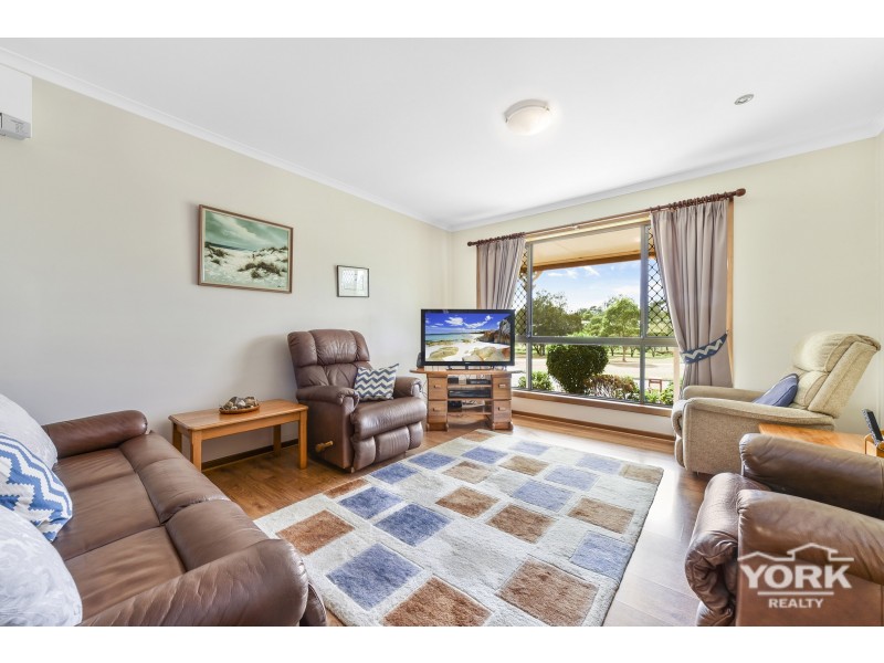 25 Creedon Drive, Kearneys Spring QLD 4350