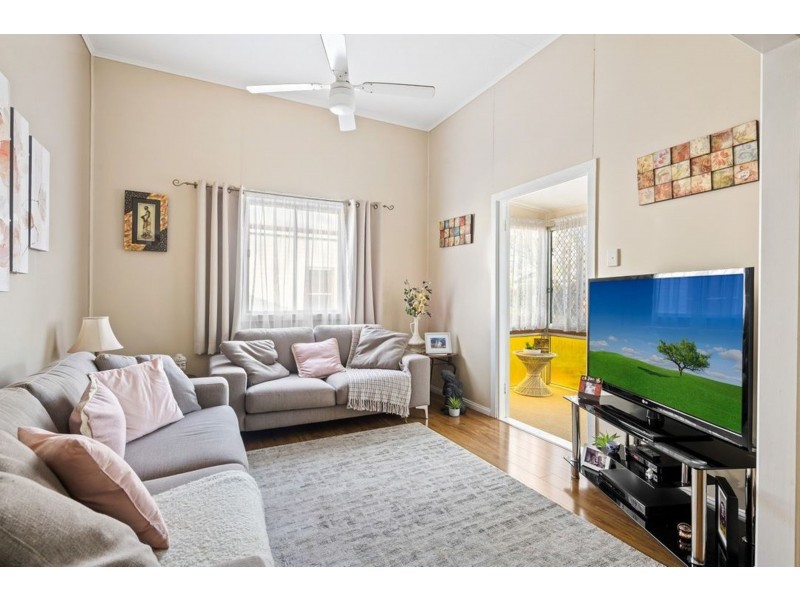 163 Russell Street, Newtown QLD 4350