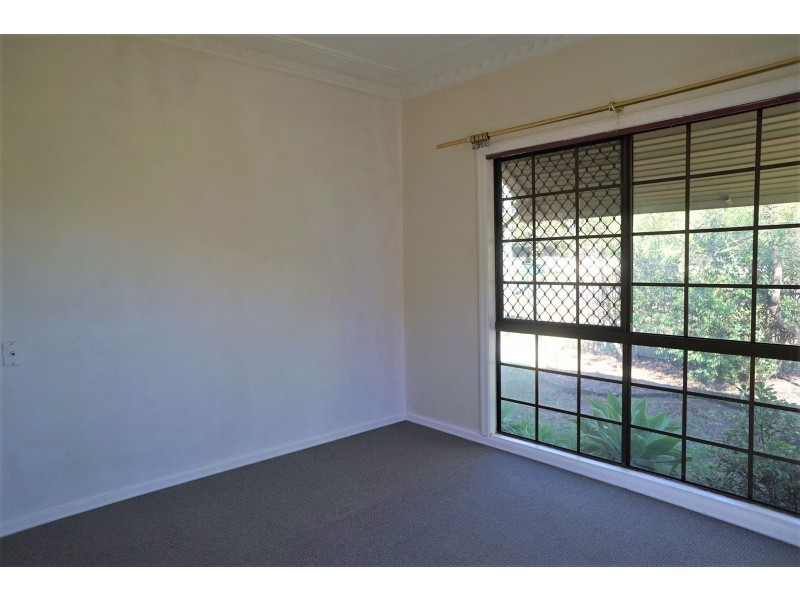 30 Doncaster Street, Newtown QLD 4350