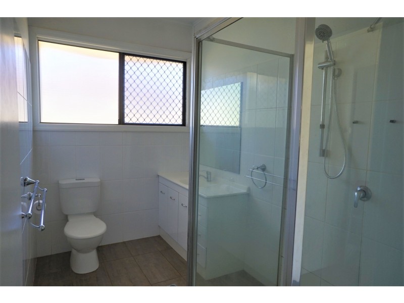 30 Doncaster Street, Newtown QLD 4350