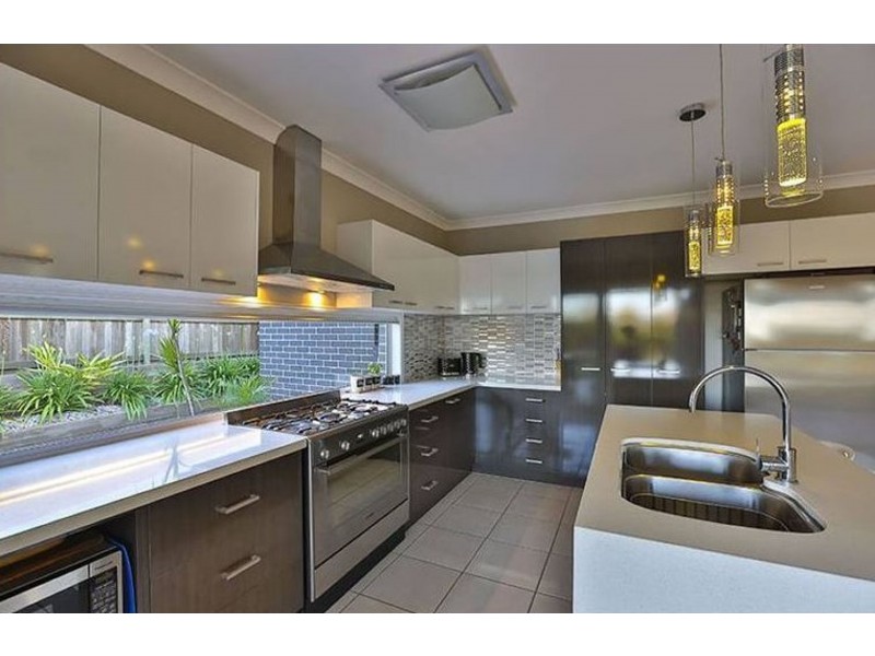 54 Bennett Street, Kleinton QLD 4352
