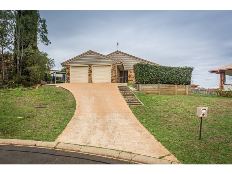 17 Kayser Court, Darling Heights QLD 4350