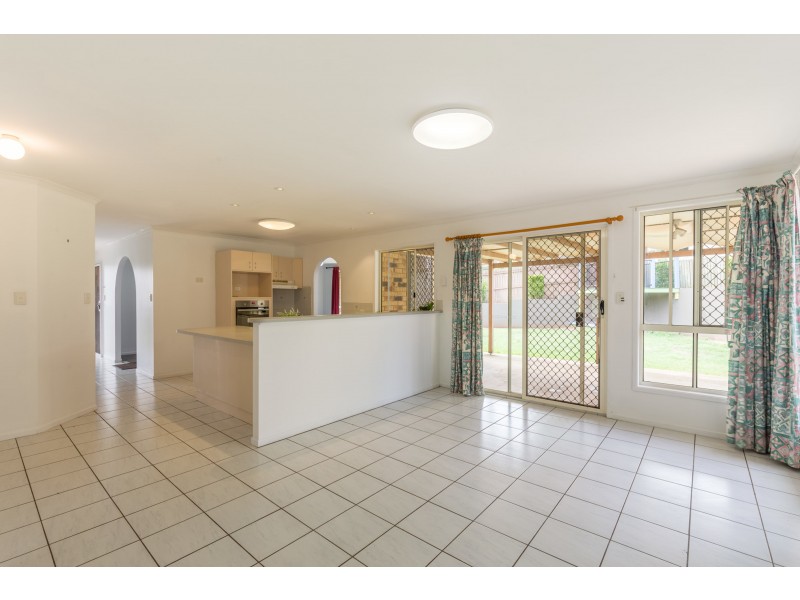 17 Kayser Court, Darling Heights QLD 4350