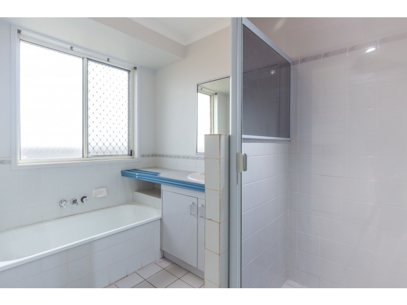 17 Kayser Court, Darling Heights QLD 4350