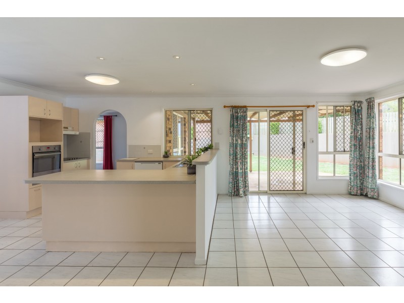 17 Kayser Court, Darling Heights QLD 4350