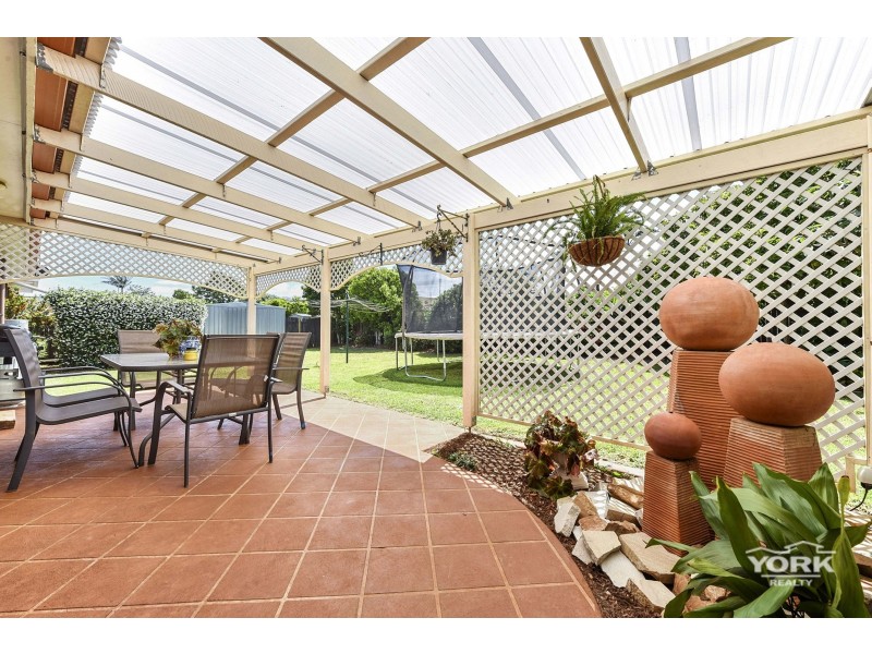 12 Dumba Street, Harristown QLD 4350