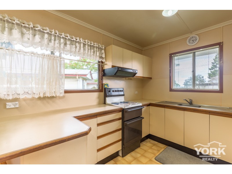 Harlaxton QLD 4350