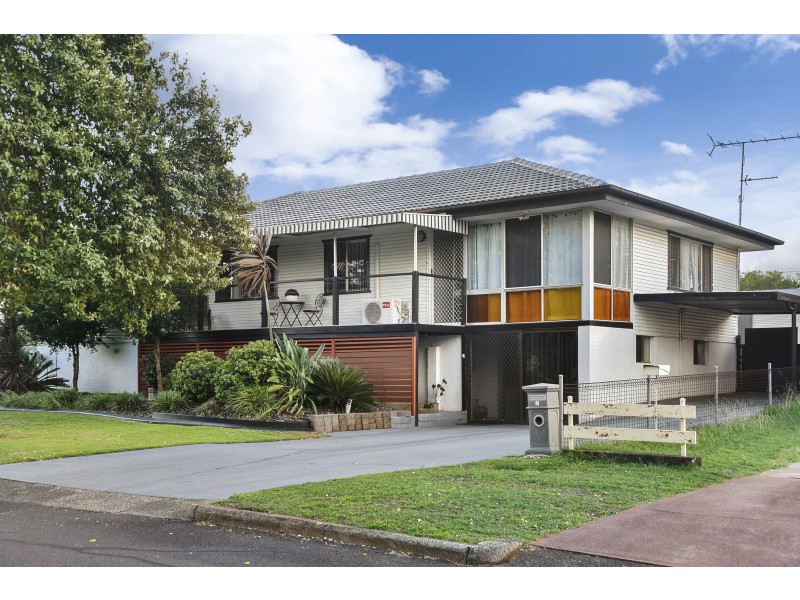 7 Evon Street, Rockville QLD 4350