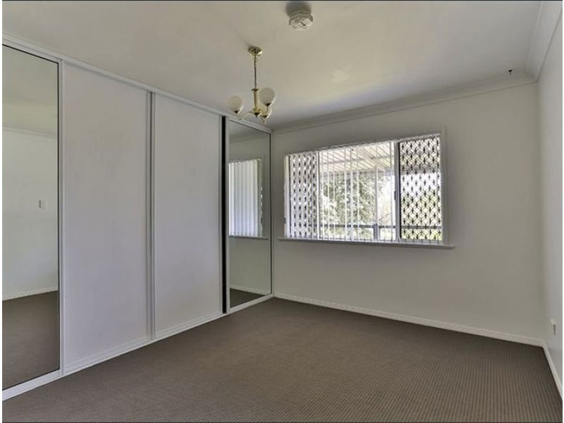 7 Evon Street, Rockville QLD 4350