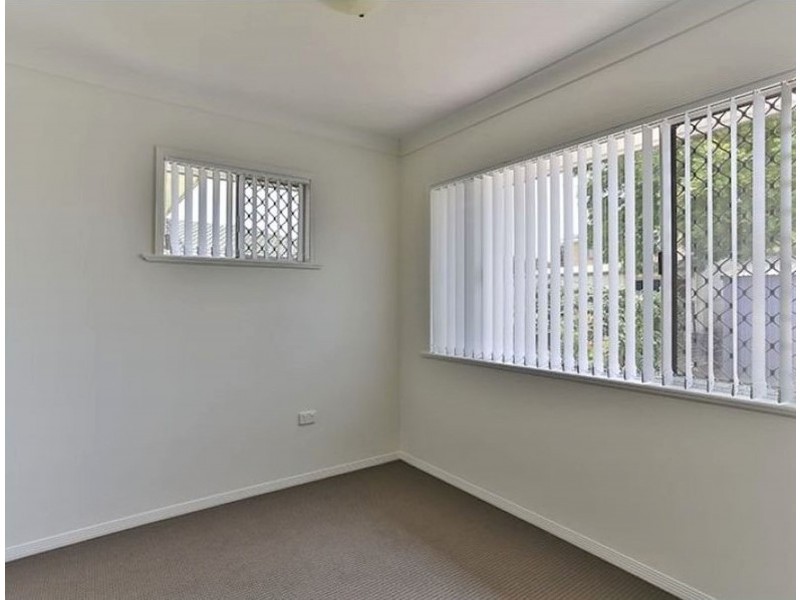 7 Evon Street, Rockville QLD 4350