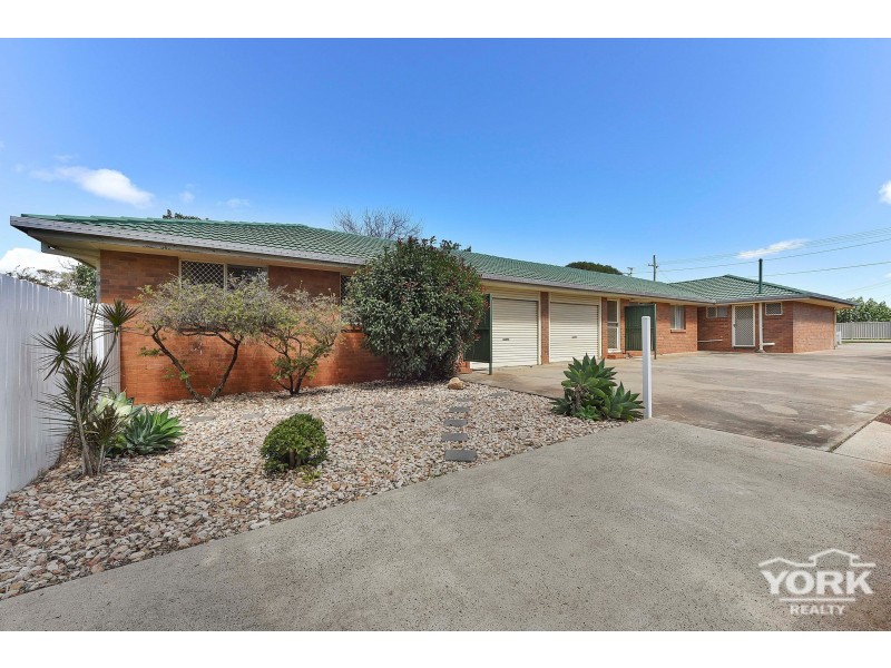 14 Drewery Street, Wilsonton QLD 4350