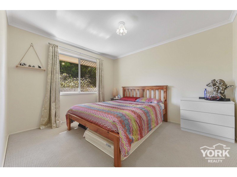 14 Drewery Street, Wilsonton QLD 4350