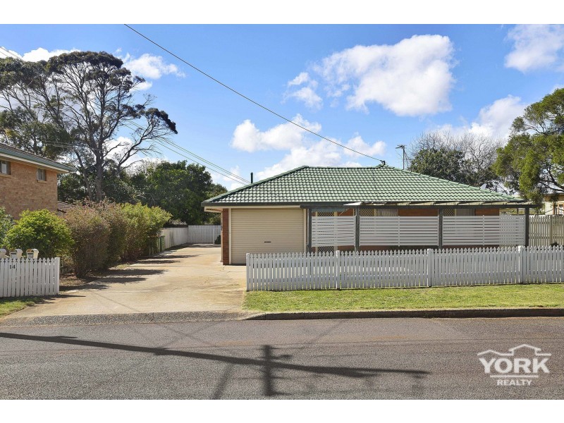 14 Drewery Street, Wilsonton QLD 4350