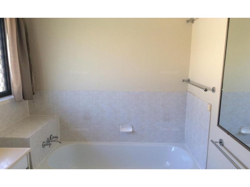 9/56 Gordon Avenue, Newtown QLD 4350