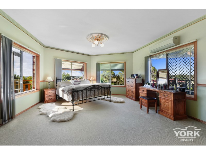 1 Jane Court, Cotswold Hills QLD 4350