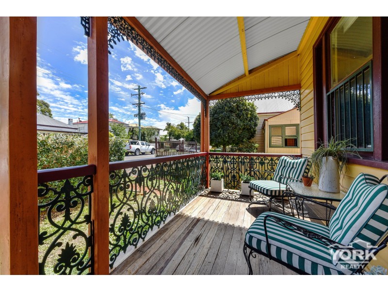 40 Gowrie Street, Toowoomba City QLD 4350