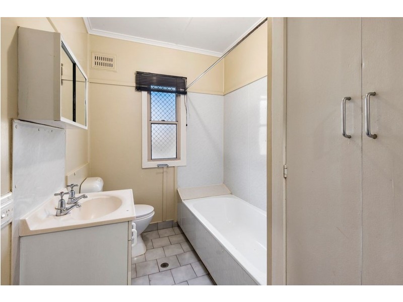 13 Doyle Street, Harlaxton QLD 4350