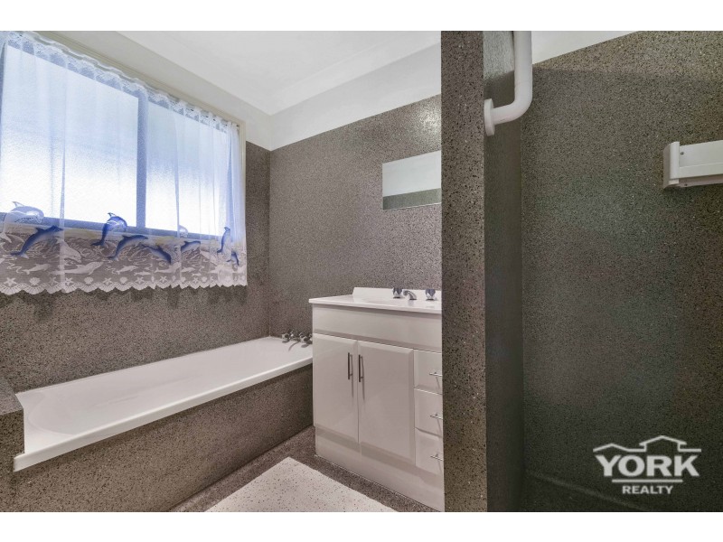 67 Dobel Drive, Upper Lockyer QLD 4352