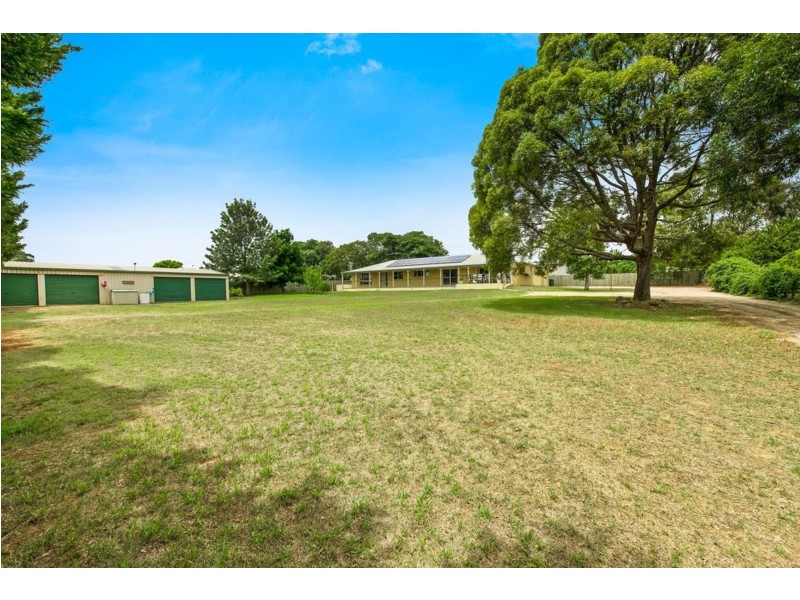 27 Kratzke Road, Highfields QLD 4352