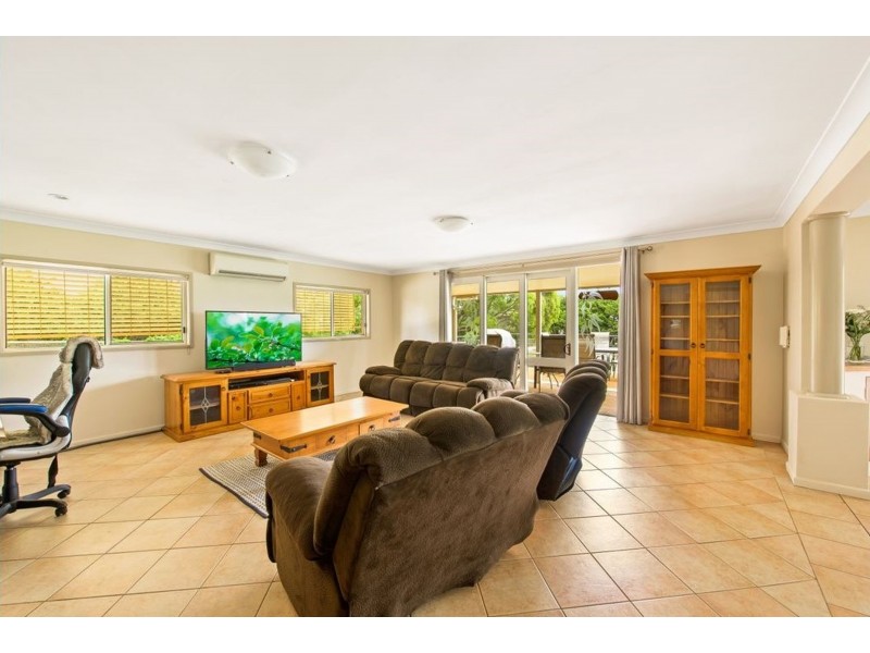 27 Kratzke Road, Highfields QLD 4352