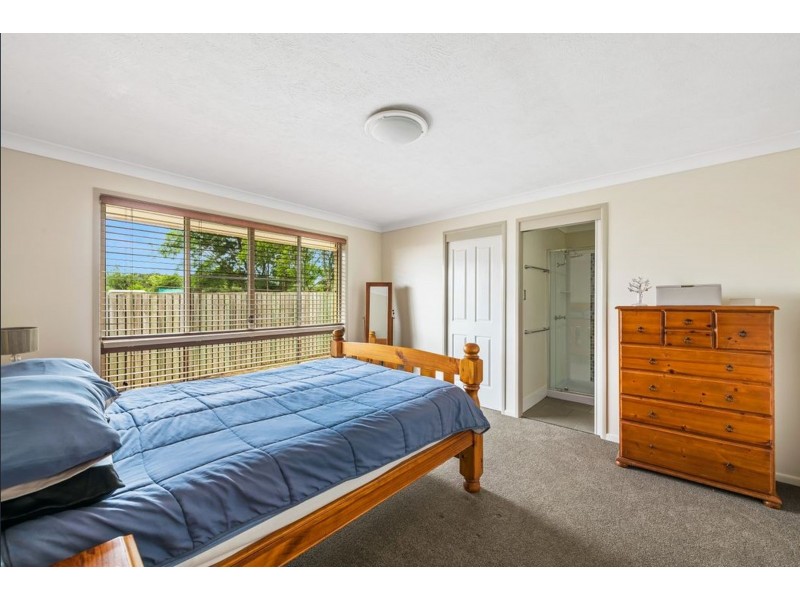 27 Kratzke Road, Highfields QLD 4352