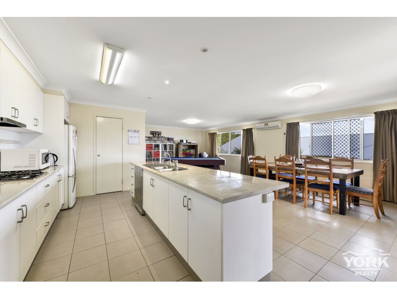 129 Platz Street, Darling Heights QLD 4350