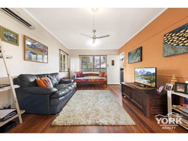 Harlaxton QLD 4350