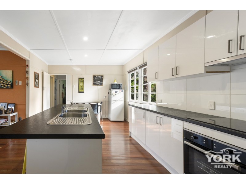 Harlaxton QLD 4350