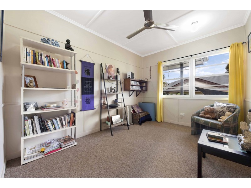 Harlaxton QLD 4350