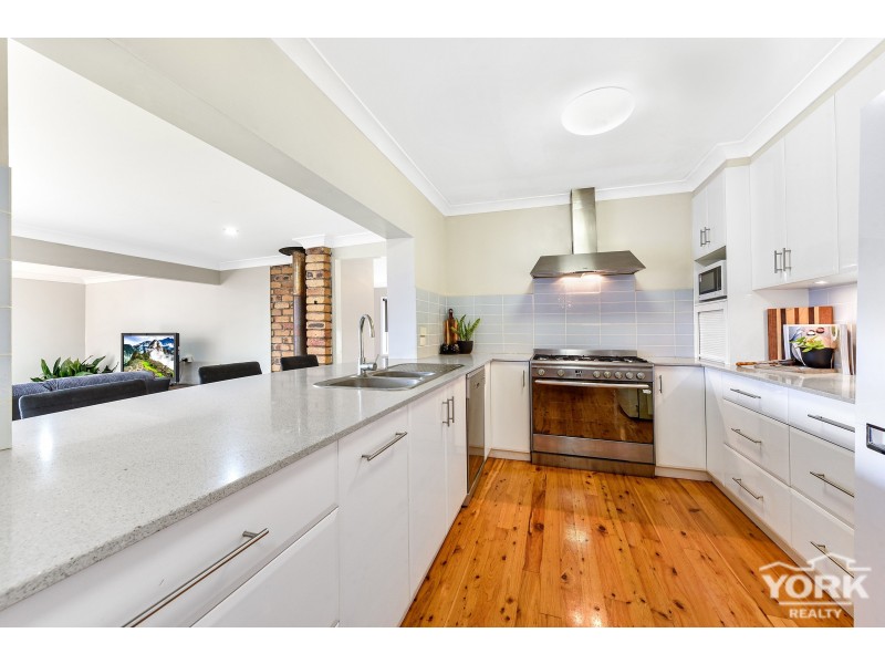35 Loveday Street, Rangeville QLD 4350