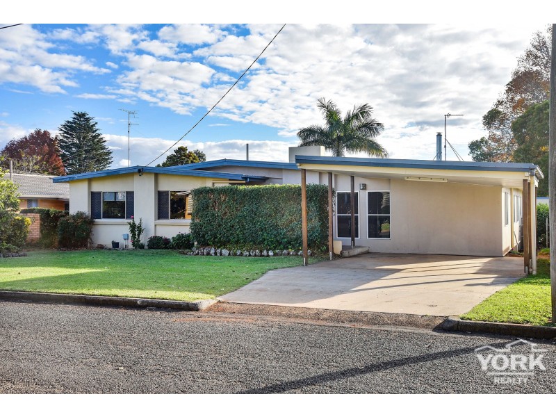 35 Loveday Street, Rangeville QLD 4350